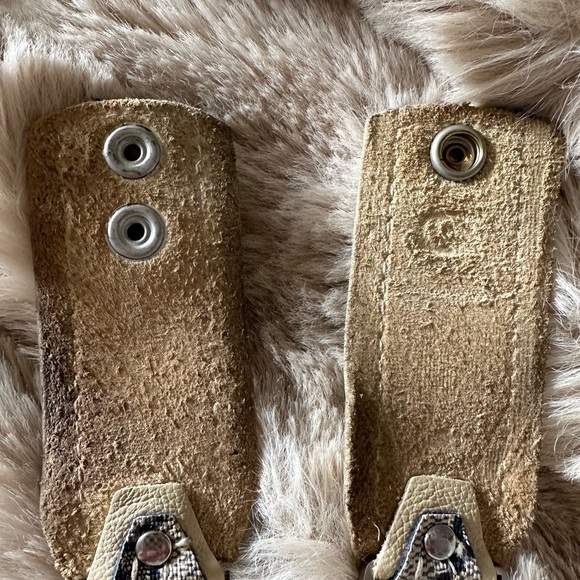 Genuine Gucci up-cycled   iPhone  watch band with beautiful, genuine crystals. - Picture 2 of 4